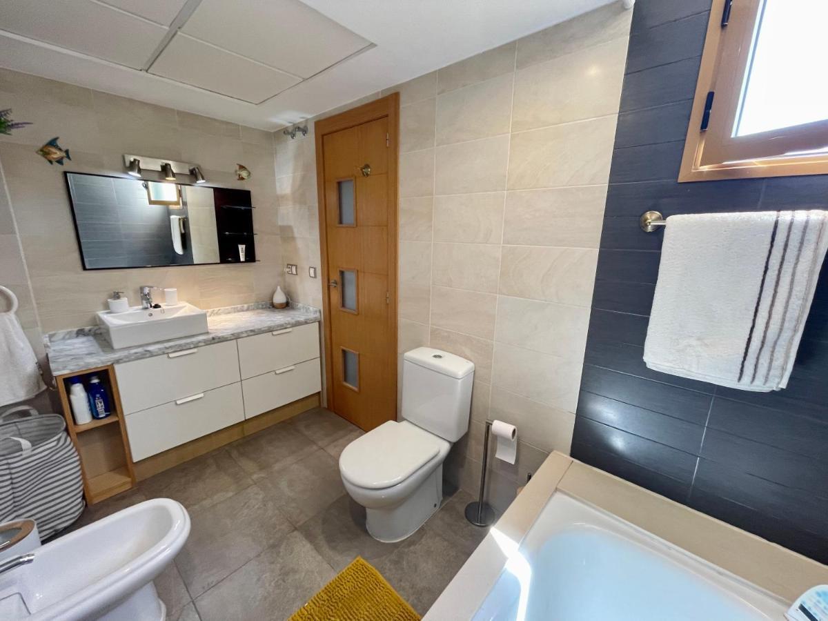 Appartamento Modern 2-Floor Penthouse With Sea Views - Sleeps 7 Finestrat Esterno foto